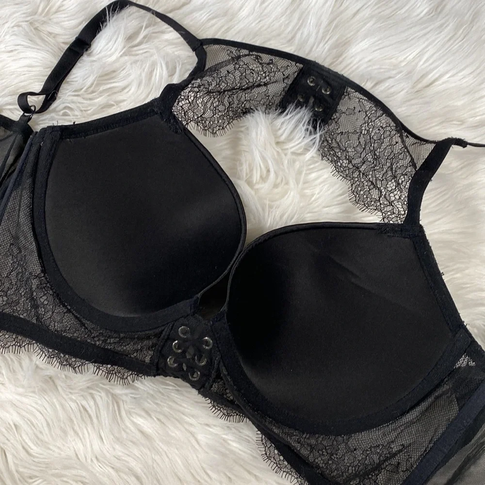 VS • Very Sexy High Neck Chantilly Lace Push Up Bra